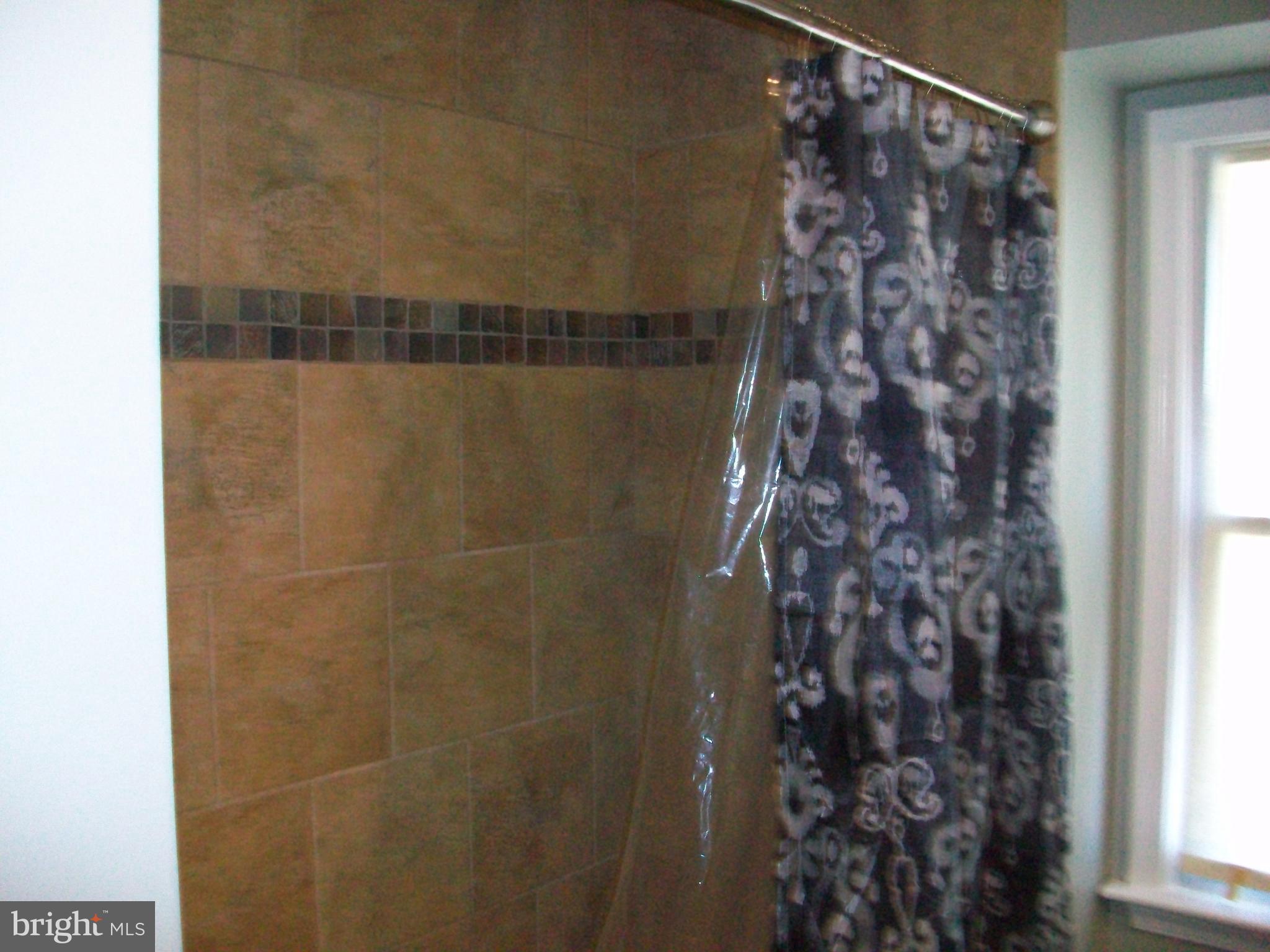 5671 Leiden Road Baltimore, MD 21206 - Photo 12 of 27 Gallery Image 12