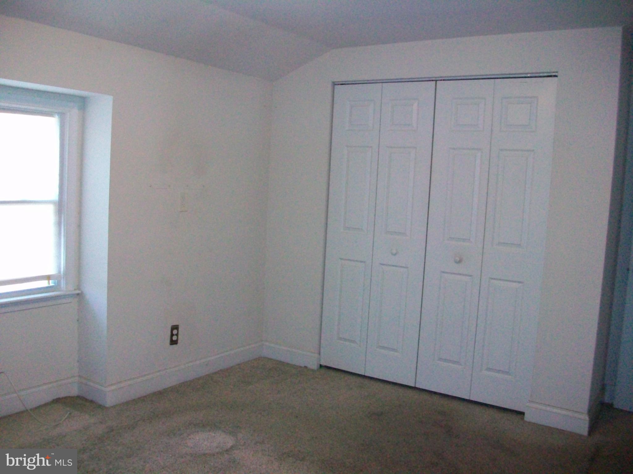 5671 Leiden Road Baltimore, MD 21206 - Photo 9 of 27 Gallery Image 9