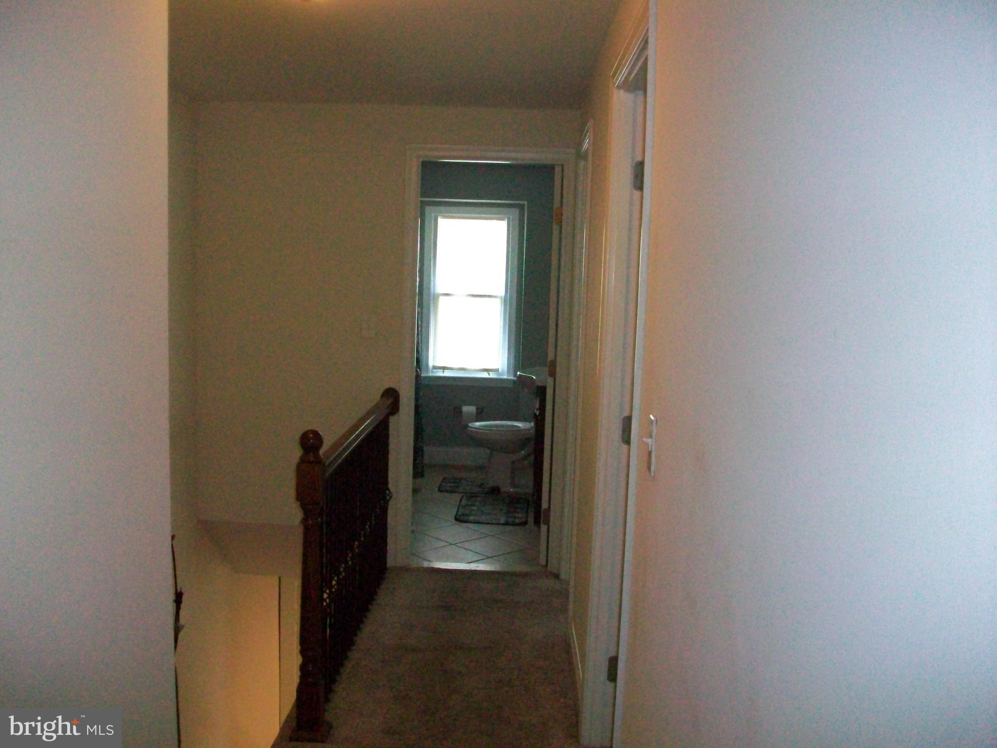5671 Leiden Road Baltimore, MD 21206 - Photo 10 of 27 Gallery Image 10