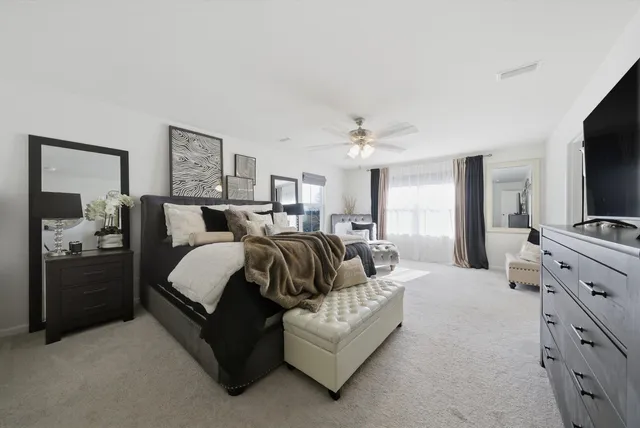 $469,900 | 2626 Cielo Court, Montgomery, IL 60538