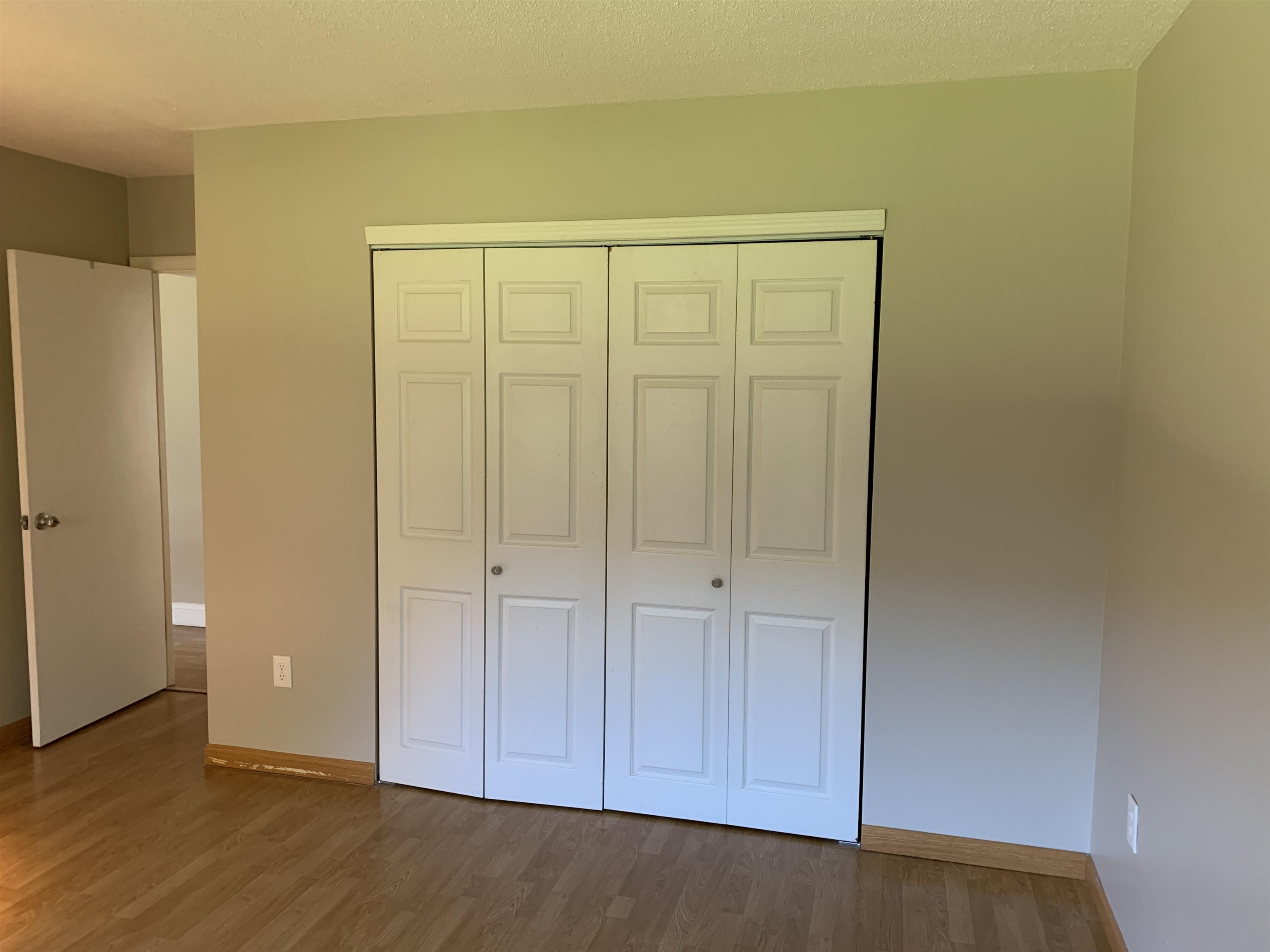 9 Strawberry Bank Road, Unit 24 Nashua, NH 03062 - Photo 6 of 9