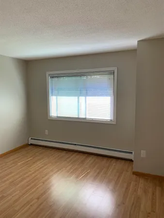 $1,925 | 9 Strawberry Bank Road, Unit 24, Nashua, NH 03062