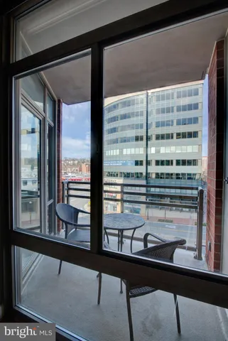 $384,900 | 3600 South Glebe Road, Unit 414W, Arlington, VA 22202