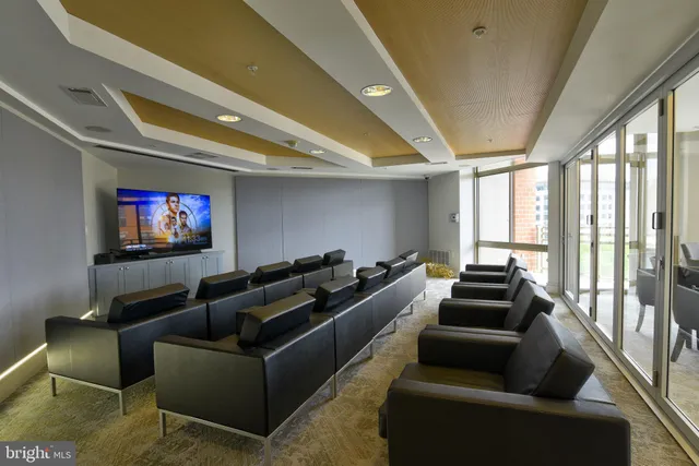 $384,900 | 3600 South Glebe Road, Unit 414W, Arlington, VA 22202