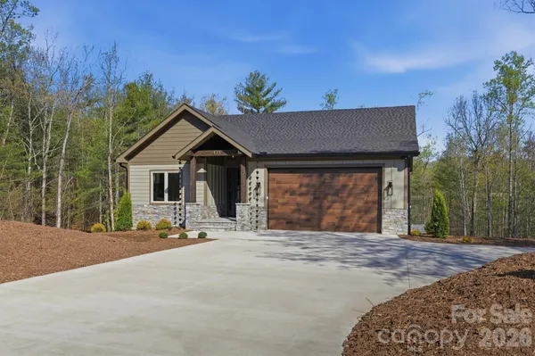 $995,000 | 173 Waters Edge Drive, Nebo, NC 28761
