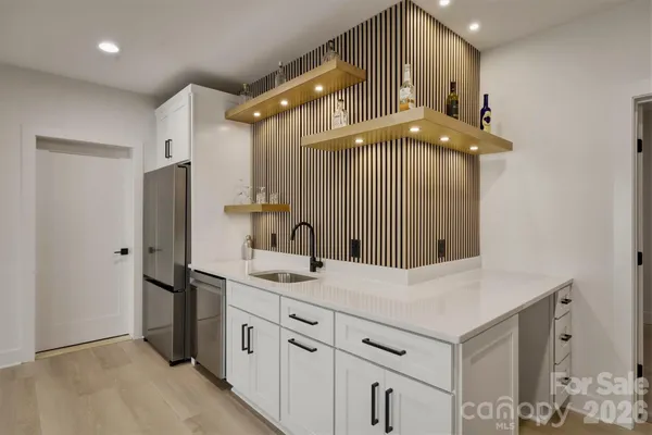 $995,000 | 173 Waters Edge Drive, Nebo, NC 28761