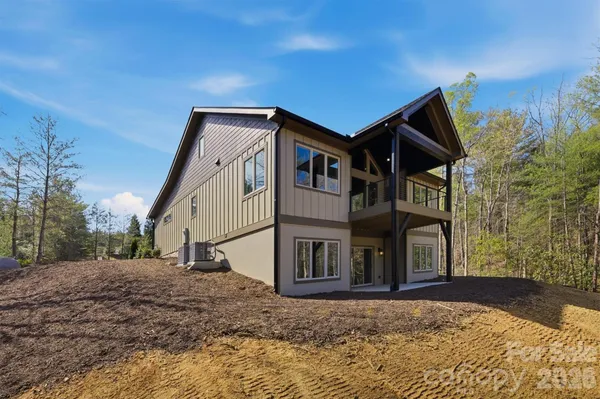 $995,000 | 173 Waters Edge Drive, Nebo, NC 28761