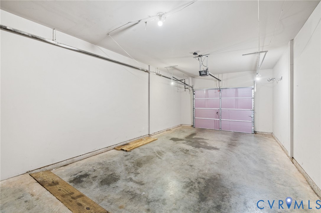 600 Fern Meadow Loop, Unit 308 Midlothian, VA 23114 - Photo 37 of 39 en empty room with windows