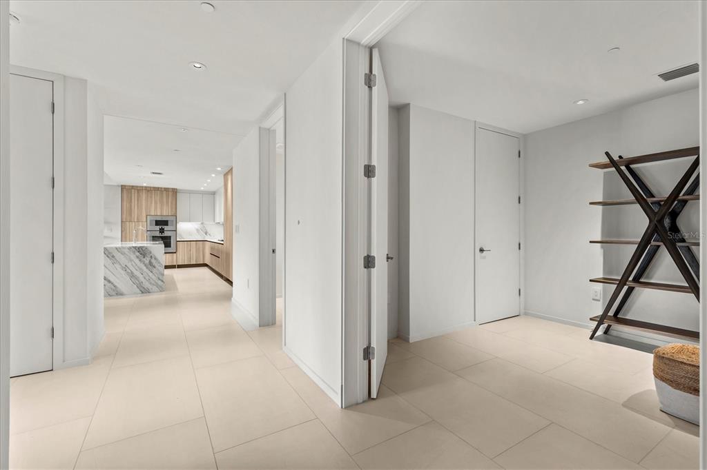 1020 Sunset Point Road, Unit 108 Clearwater, FL 33755 - Photo 6 of 62