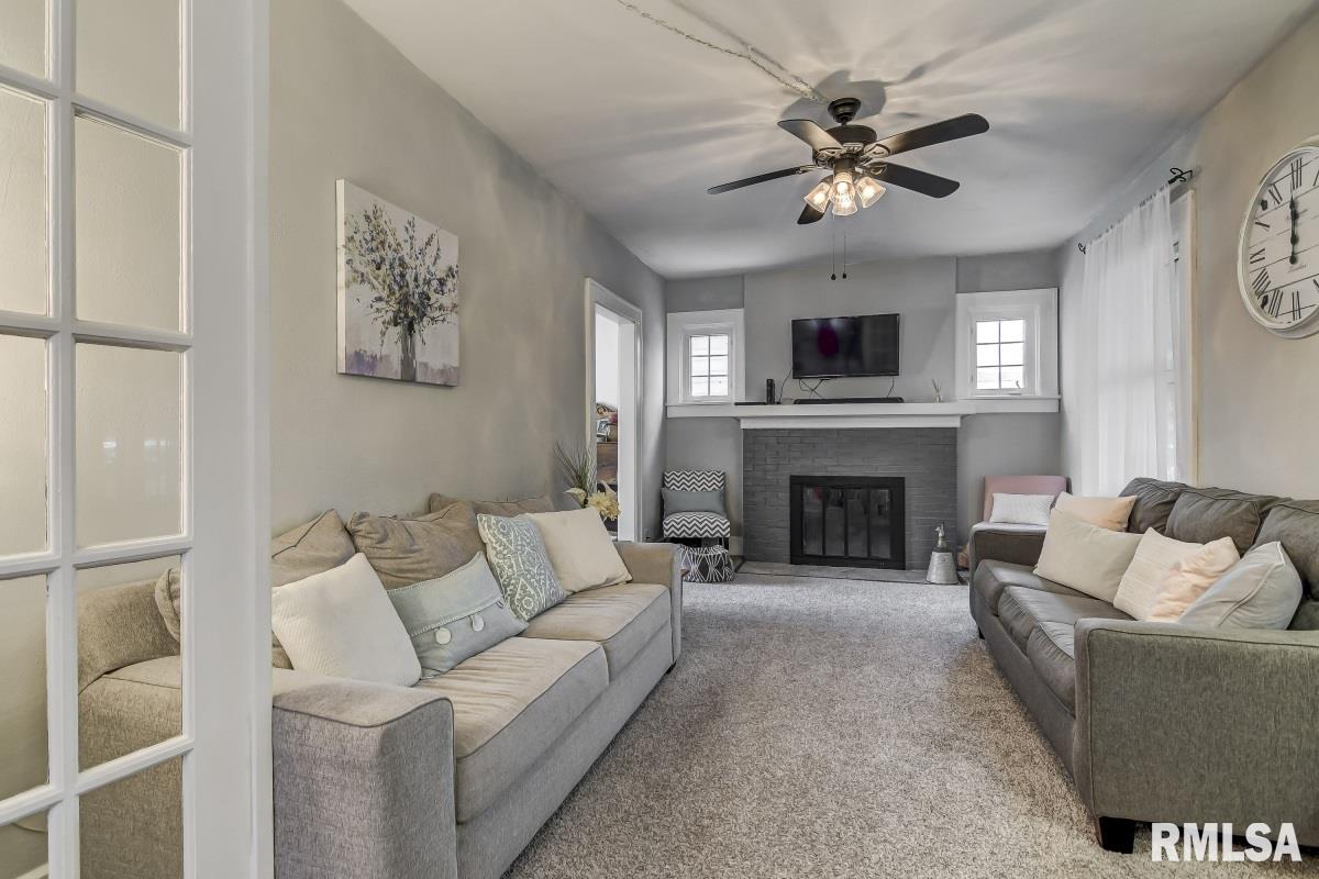 409 West Cook Street Springfield, IL 62704 - Photo 5 of 30