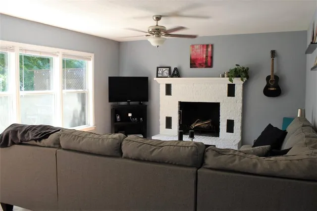 $2,095 | 2347 Edgemont Drive, Abilene, TX 79605