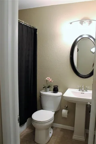 $2,095 | 2347 Edgemont Drive, Abilene, TX 79605