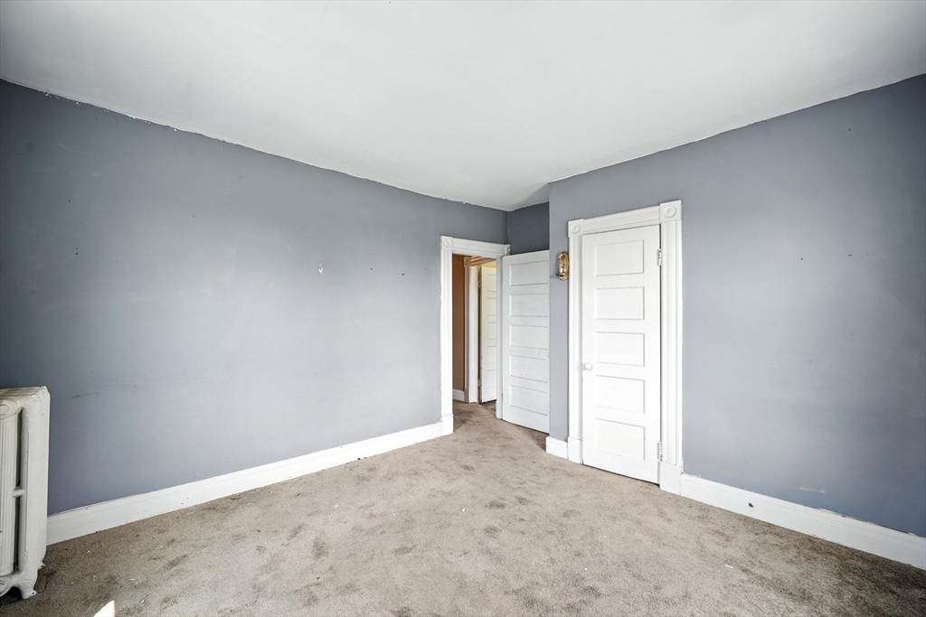 36 Maple Terrace West Springfield, MA 01089 - Photo 24 of 33 an empty room with closet area
