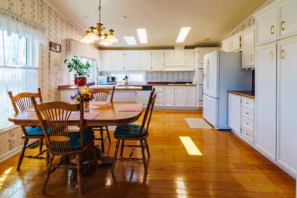 $119,500 | 275 Tulip Circle, Matteson, IL 60443