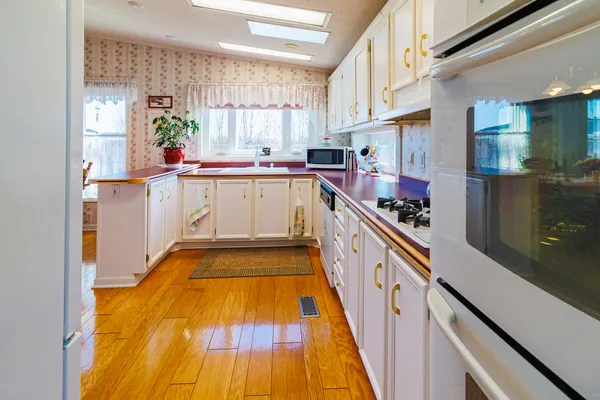 $119,500 | 275 Tulip Circle, Matteson, IL 60443