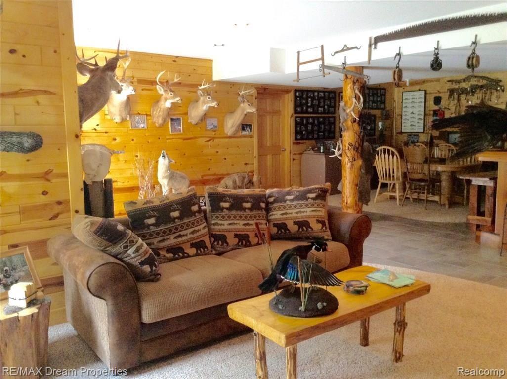 6490 Golf Club Road Howell, MI 48843 - Photo 33 of 66 image.jpg