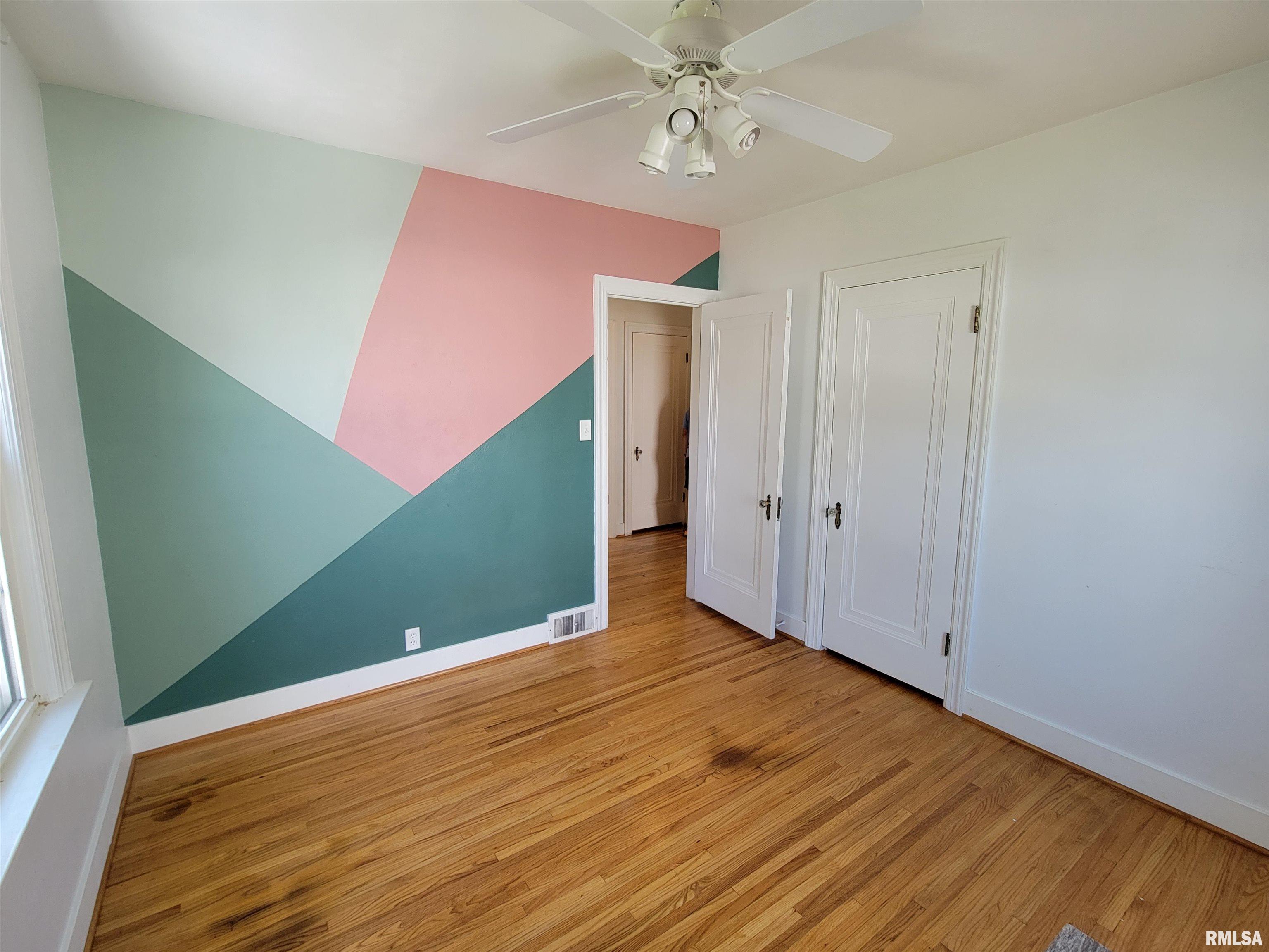 1423 West Circle Road Peoria, IL 61604 - Photo 16 of 32 Gallery Image 16