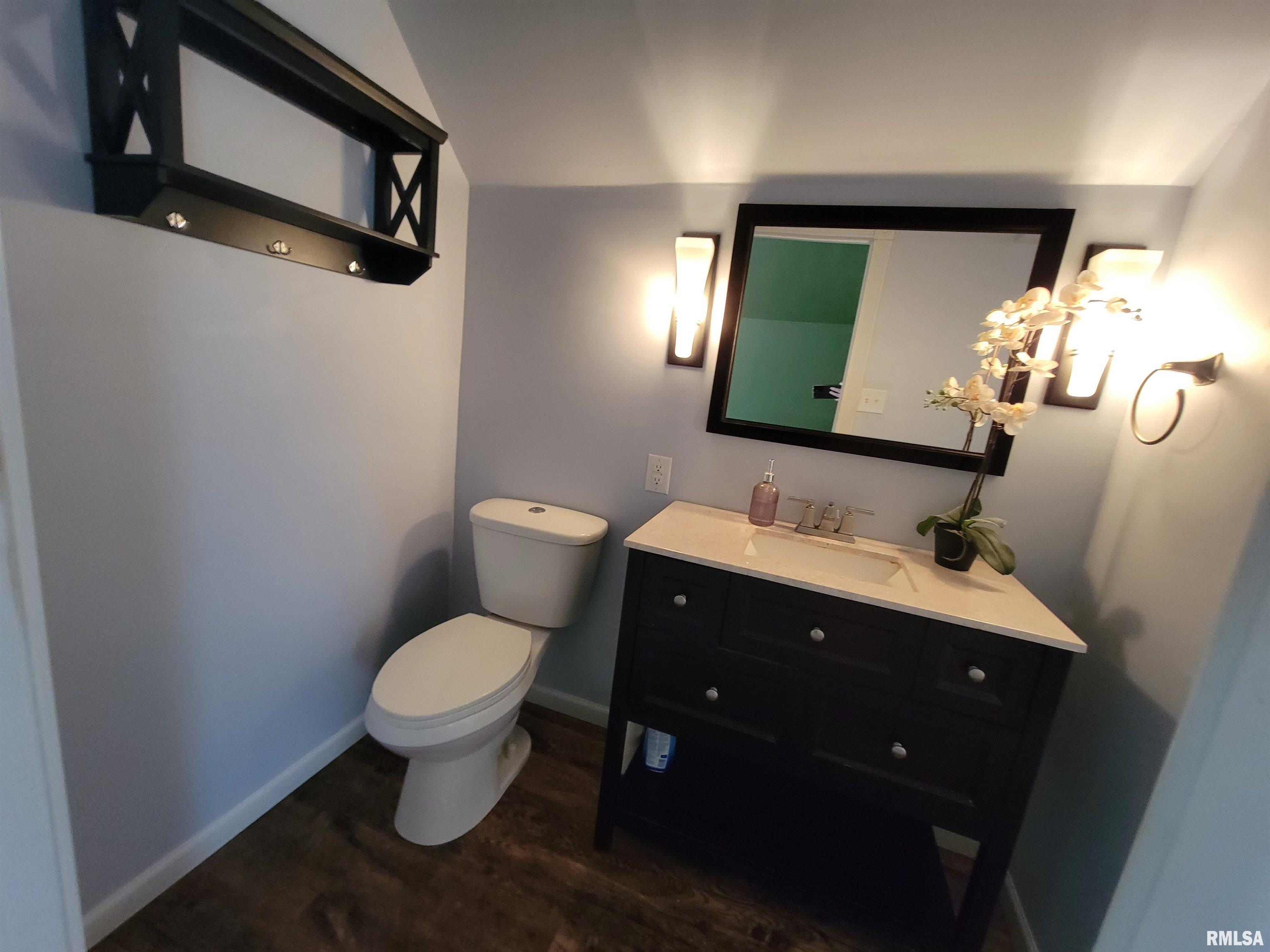 1423 West Circle Road Peoria, IL 61604 - Photo 18 of 32 Gallery Image 18