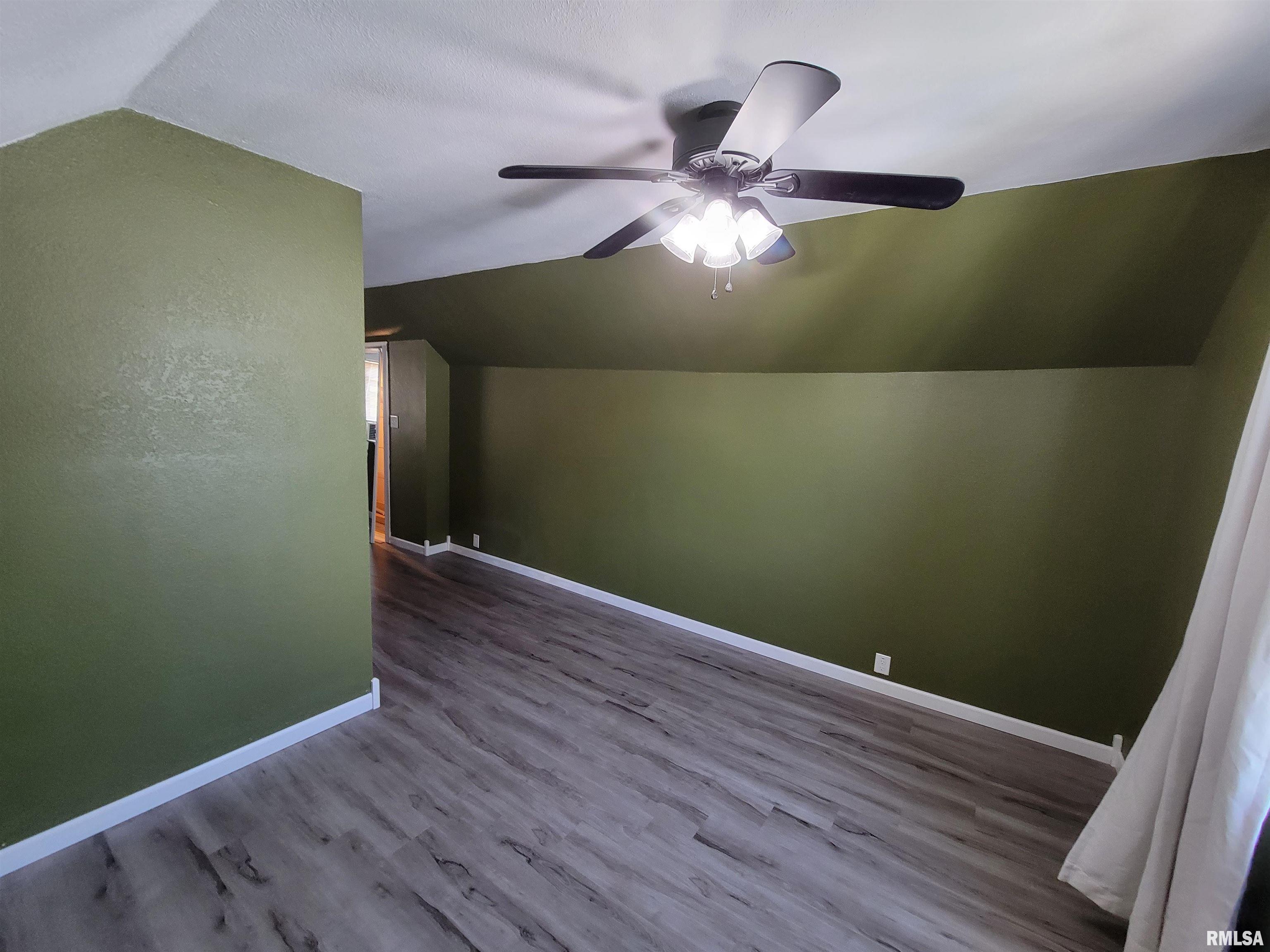 1423 West Circle Road Peoria, IL 61604 - Photo 20 of 32 Gallery Image 20