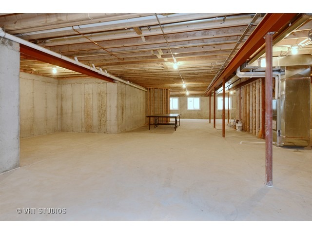 17 P Ashe Road Sugar Grove, IL 60554 - Photo 8 of 17 a view of an empty room