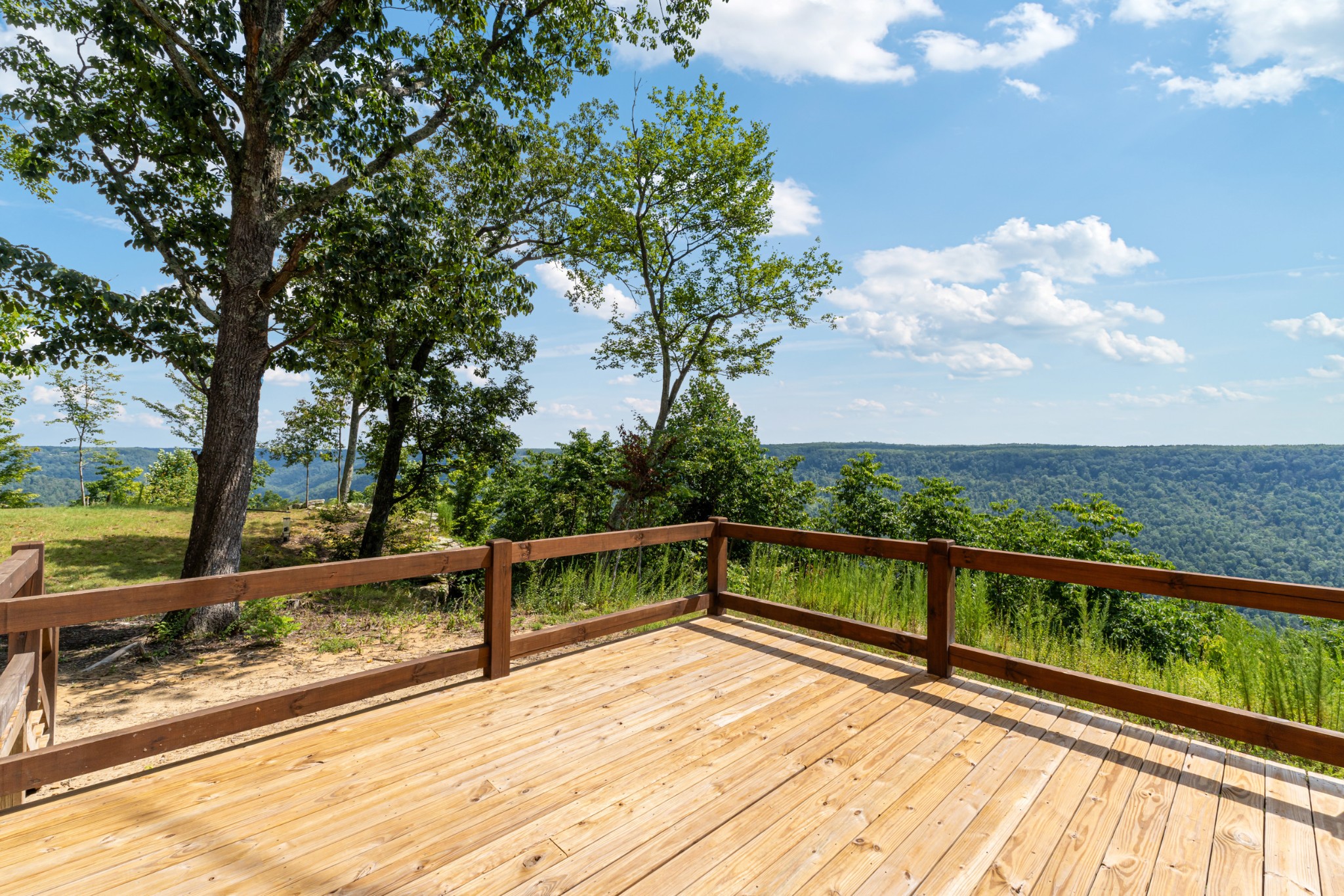 2367 Eagle Rock Road Monteagle, TN 37356 - Photo 48 of 63 a view of a balcony with mountain view