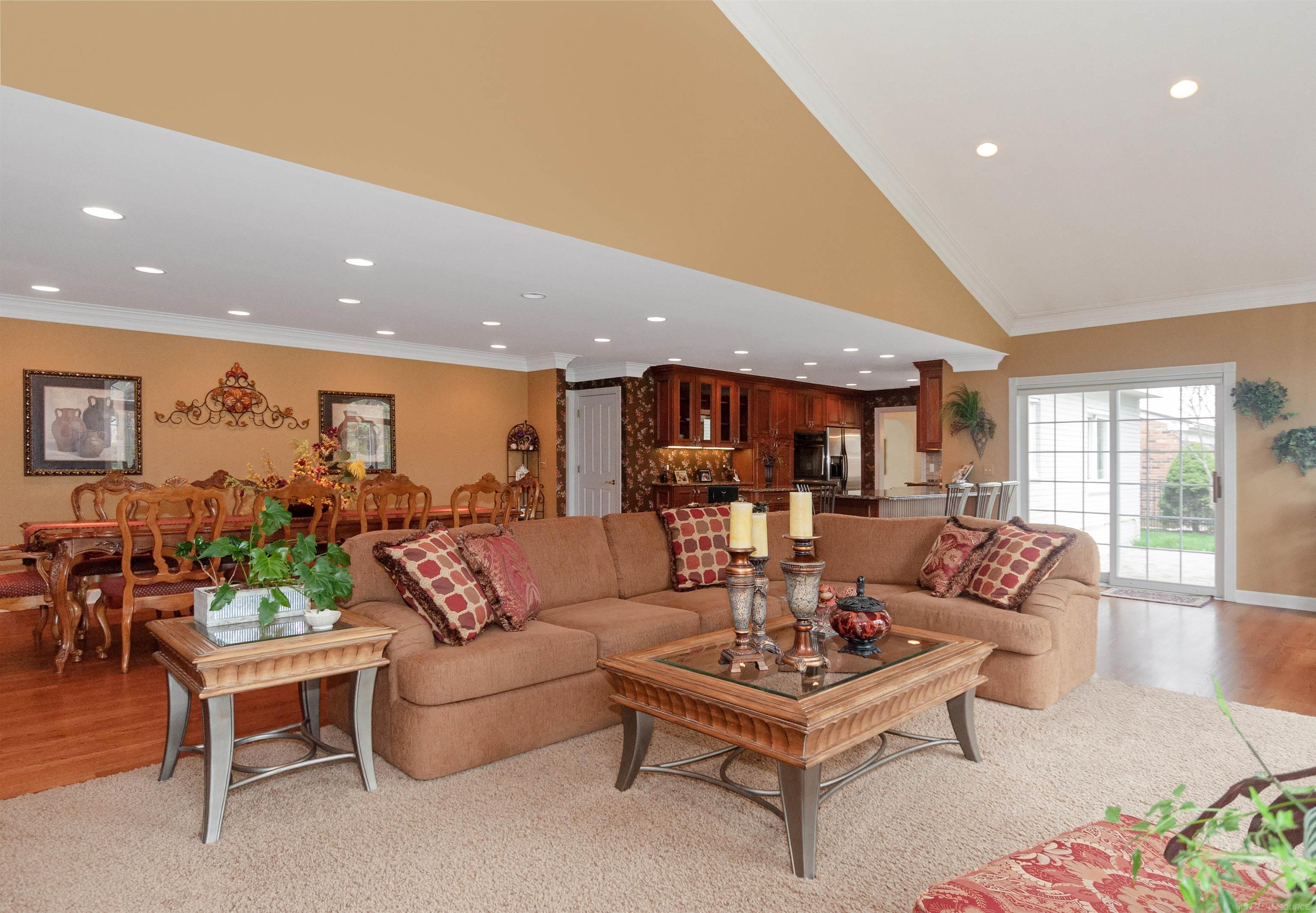 1010 Canterbury Road Grosse Pointe Woods, MI 48236 - Photo 28 of 65