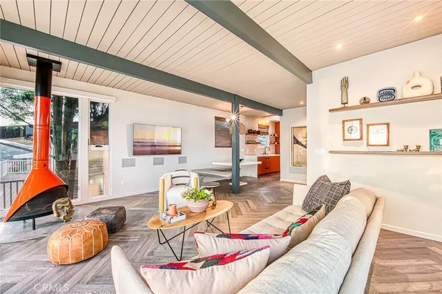 $10,500 | 1029 Baja Street, Laguna Beach, CA 92651