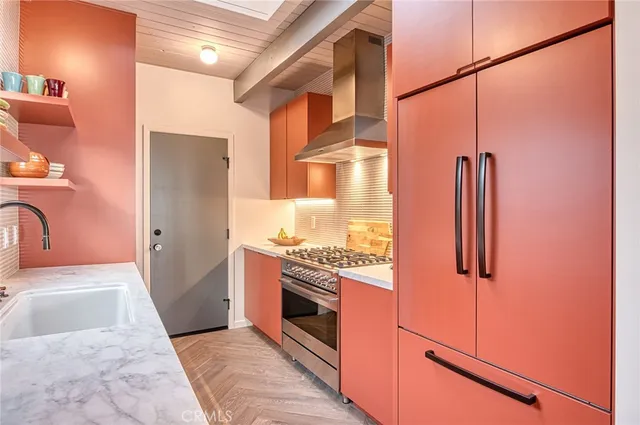 $10,500 | 1029 Baja Street, Laguna Beach, CA 92651