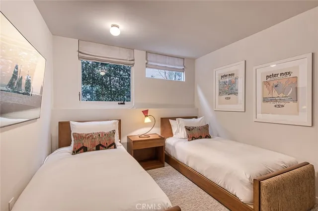 $10,500 | 1029 Baja Street, Laguna Beach, CA 92651