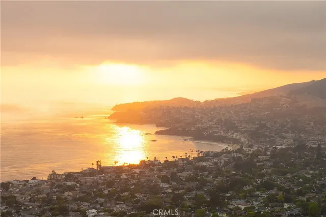 $10,500 | 1029 Baja Street, Laguna Beach, CA 92651