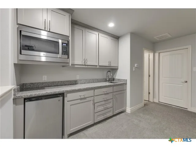 $3,600 | 1729 Las Lomas Court, Temple, TX 76502