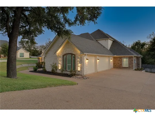 $3,600 | 1729 Las Lomas Court, Temple, TX 76502