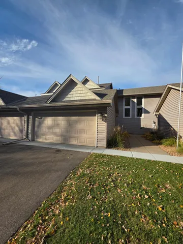 $289,700 | 8864 Cottonwood Lane North, Maple Grove, MN 55369