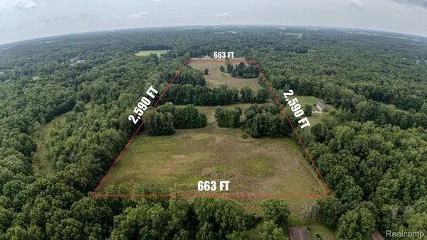 $49,000 | 702 Oakville Waltz Road, Belleville, MI 48111
