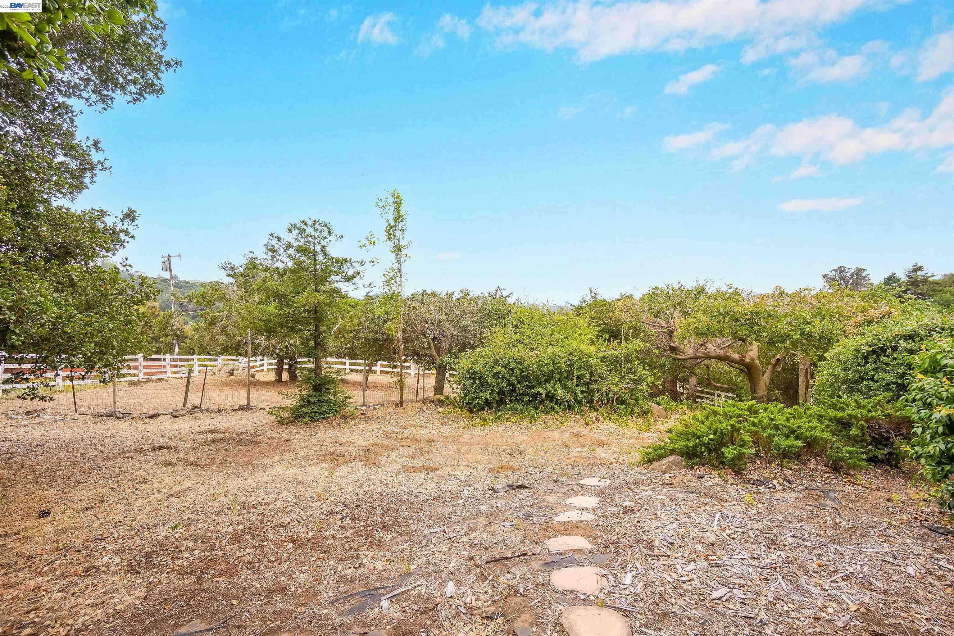 26027 Clover Road Hayward, CA 94542 - Photo 45 of 62