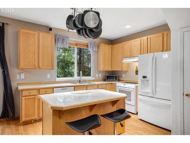 $475,000 | 19738 Southwest Ashcroft Lane, Aloha, OR 97003