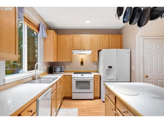 $475,000 | 19738 Southwest Ashcroft Lane, Aloha, OR 97003