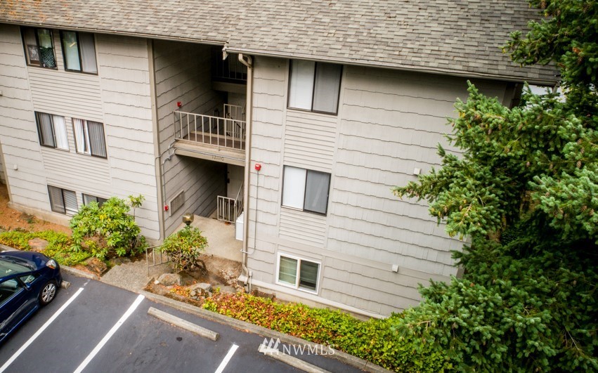 12111 Bel-Red Road, Unit C105 Bellevue, WA 98005 - Photo 3 of 22