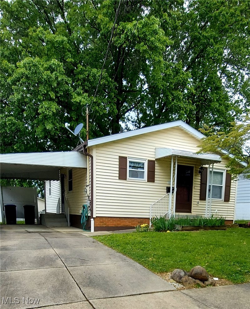 564 Stephens Road Akron, OH 44312 - Photo 2 of 13