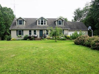 7130 Pine Road Benton Harbor, MI 49022 - Photo 2 of 109 7130PineRdMain