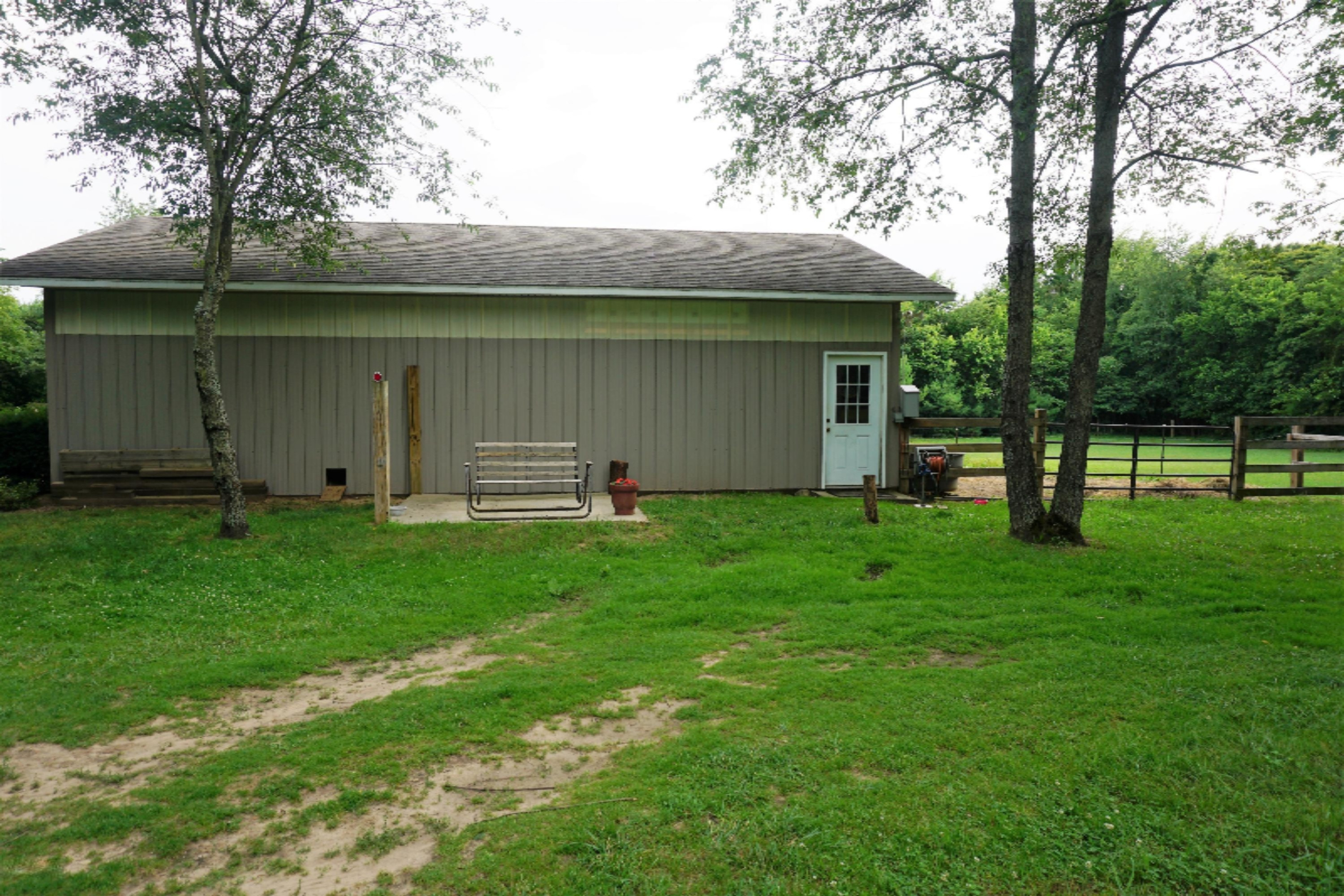 7130 Pine Road Benton Harbor, MI 49022 - Photo 68 of 109 DSC01994