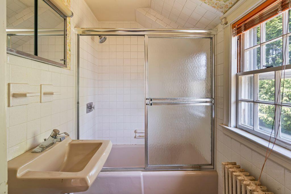 34 Bay View Drive Portland, ME 04103 - Photo 23 of 35 29_DSC05233