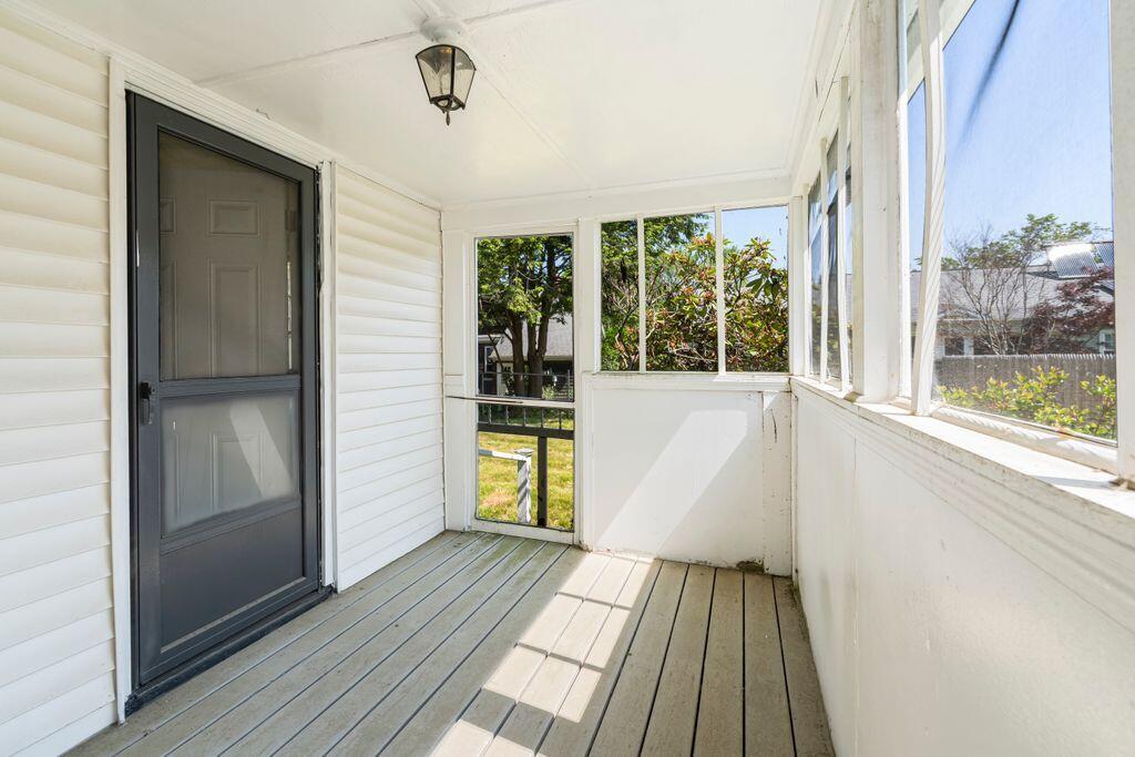 34 Bay View Drive Portland, ME 04103 - Photo 9 of 35 11_DSC05194