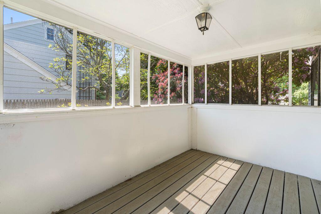 34 Bay View Drive Portland, ME 04103 - Photo 10 of 35 12_DSC05197