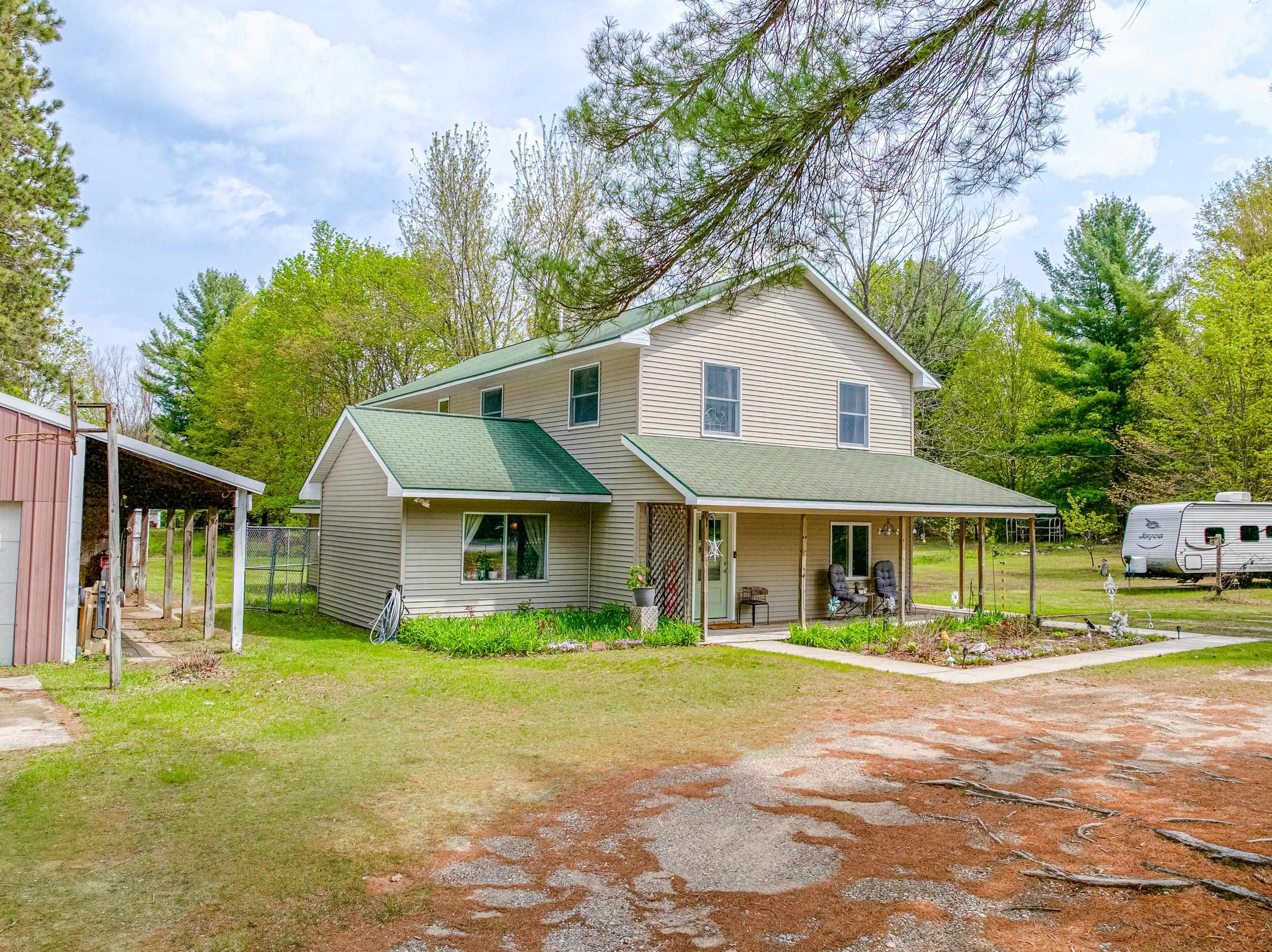 10942 Thiel Road Traverse City, MI 49685 - Photo 29 of 35 Gallery Image 29