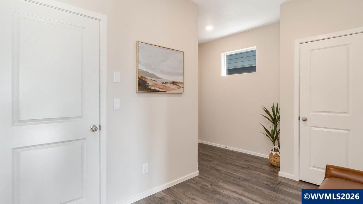 356 Reno Street Northeast Salem, OR 97301 - Photo 3 of 33 Gallery Image 3