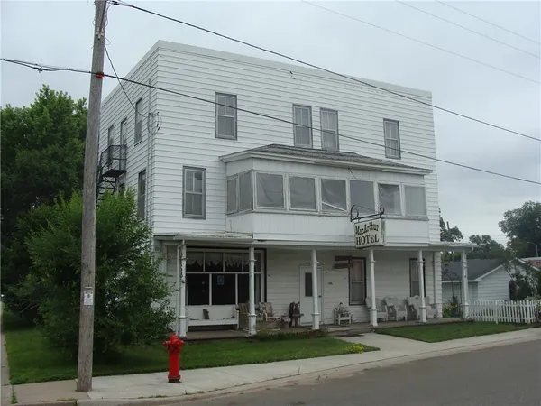 $149,000 | 126 West Railroad Avenue, Bruce, WI 54819