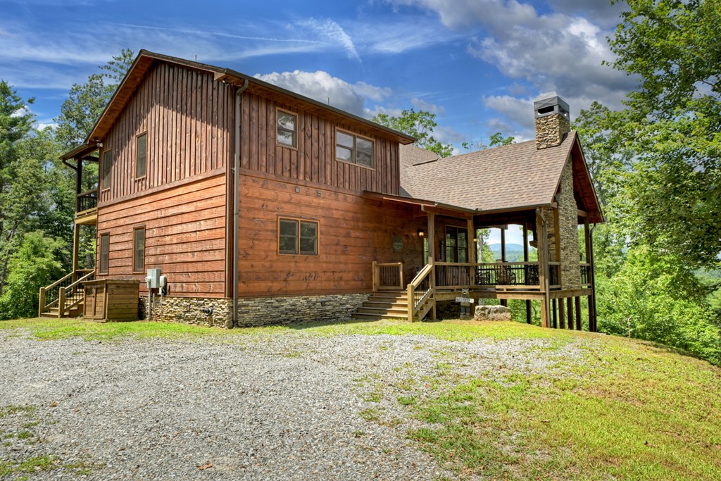 28 Aska Frst Trail Blue Ridge, GA 30513 - Photo 2 of 49