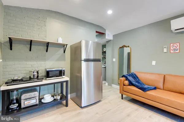 $1,200 | 3405 Laurel Avenue, Unit C, Cheverly, MD 20785