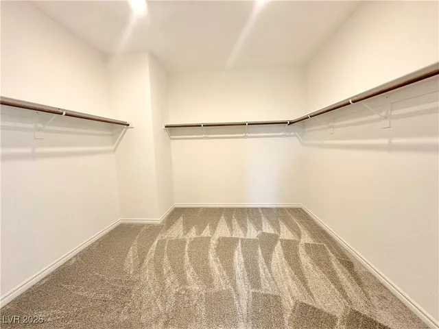 $4,250 | 1297 Ventura Cliffs Avenue, Henderson, NV 89012